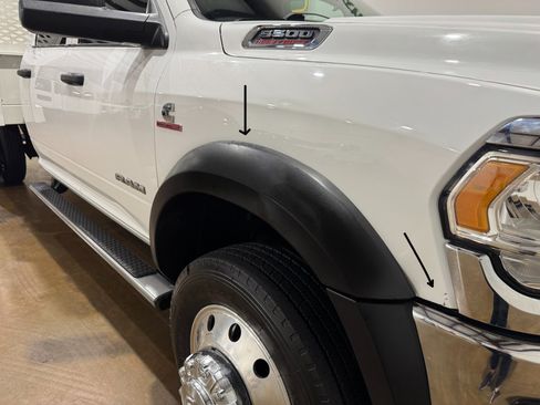 Used 2020 RAM 5500 Tradesman w/ Chrome Appearance Group image 48