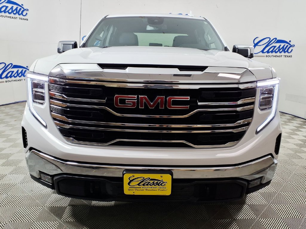 Used 2025 GMC Sierra 1500 SLT AWD/4WD image 5