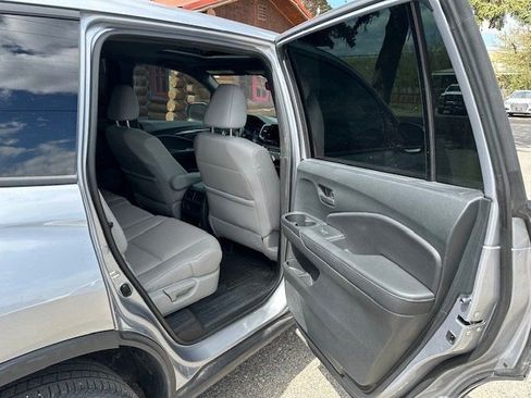 Used 2022 Honda Passport EX-L image 25
