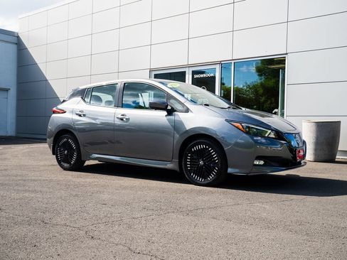 Used 2024 Nissan Leaf SV Plus FWD image 28