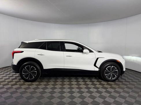Used 2024 Chevrolet Blazer EV LT AWD/4WD image 5