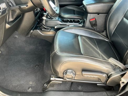 Certified 2021 Jeep Gladiator Overland w/ Popular Equipment Package image 18