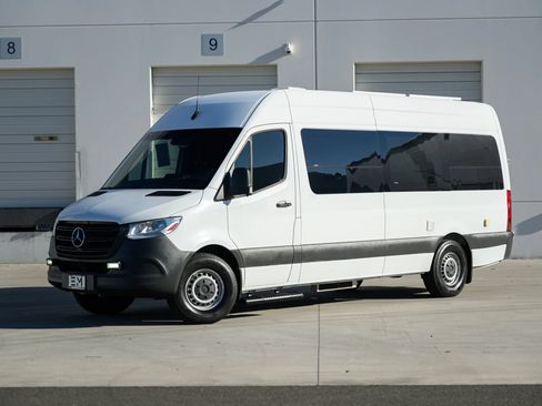 Used 2019 Mercedes-Benz Sprinter 170 image 54