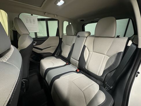 Used 2023 Subaru Forester Premium AWD/4WD image 14