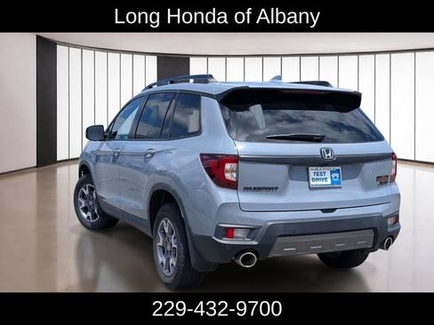 Used 2023 Honda Passport TrailSport image 8