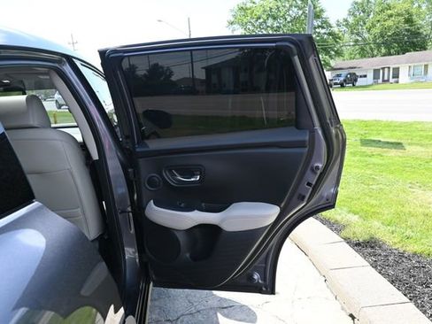 Used 2025 Honda HR-V EX-L image 20