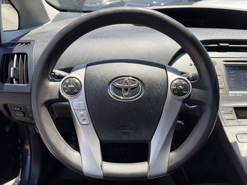 Used 2013 Toyota Prius Three FWD image 36
