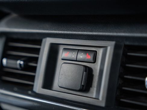 Used 2023 Ford F150 Lariat w/ Equipment Group 502A High image 37