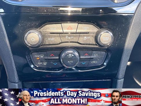 Used 2022 Chrysler 300 S image 27