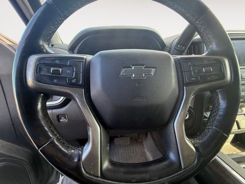 Used 2021 Chevrolet Silverado 1500 RST AWD/4WD image 11