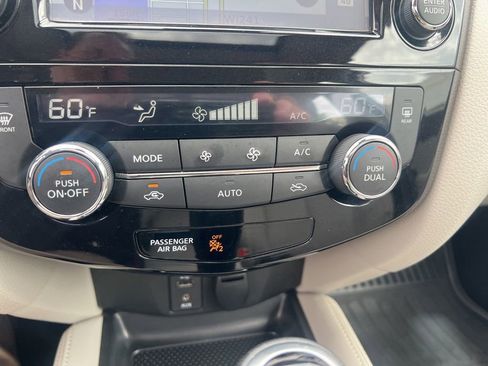 Used 2018 Nissan Rogue Sport SL w/ SL Premium Package AWD/4WD image 52