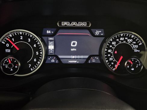 Used 2025 RAM 1500 Big Horn AWD/4WD image 13