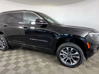 Used 2023 Jeep Grand Cherokee Overland w/ Luxury Tech Group IV AWD/4WD video 2