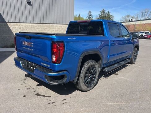 Used 2023 GMC Sierra 1500 Elevation w/ Elevation Premium Package AWD/4WD image 5