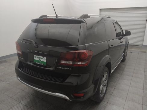 Used 2018 Dodge Journey Crossroad FWD image 7