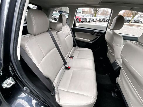 Used 2014 Subaru Forester 2.5i Limited image 21