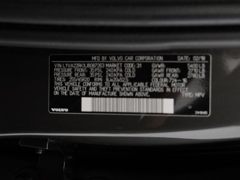 Used 2018 Volvo XC60 T6 Momentum w/ Advanced Package AWD/4WD image 53