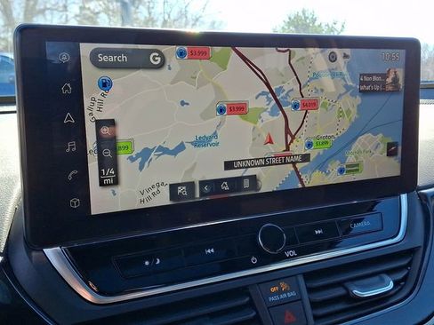 Used 2024 Nissan Altima 2.5 SR w/ SR Premium Package image 17