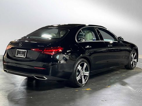 Certified 2025 Mercedes-Benz C 300 4MATIC Sedan image 4