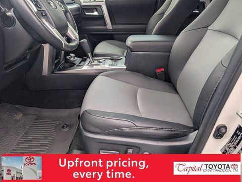 Used 2023 Toyota 4Runner SR5 Premium w/ Moonroof Package AWD/4WD image 13