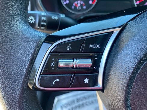 Certified 2023 Kia Forte LXS image 17