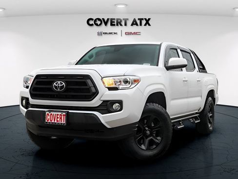 Used 2023 Toyota Tacoma SR AWD/4WD image 2