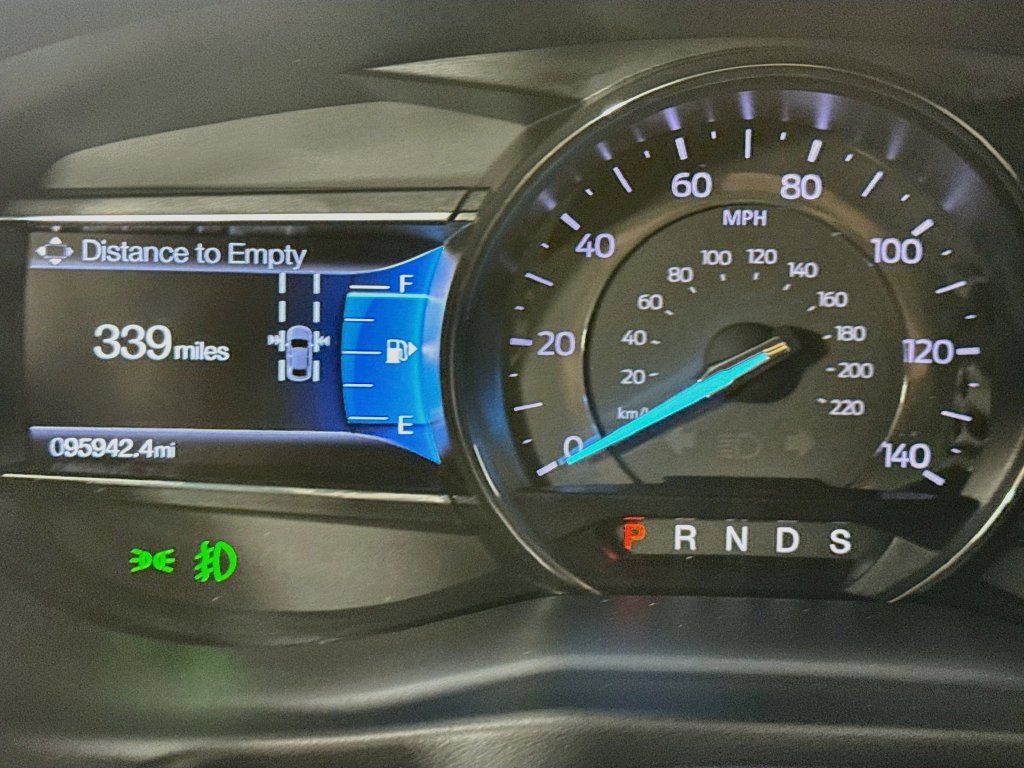 Used 2019 Ford Explorer XLT w/ Equipment Group 201A FWD image 14
