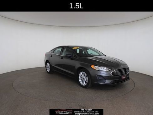 Used 2019 Ford Fusion SE image 28