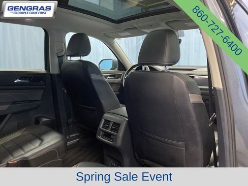 Used 2023 Volkswagen Atlas SEL Premium AWD/4WD image 39