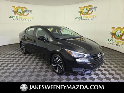 Used 2023 Nissan Versa SR w/ Trunk Package
