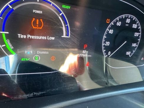 Used 2019 Honda Accord Hybrid image 11
