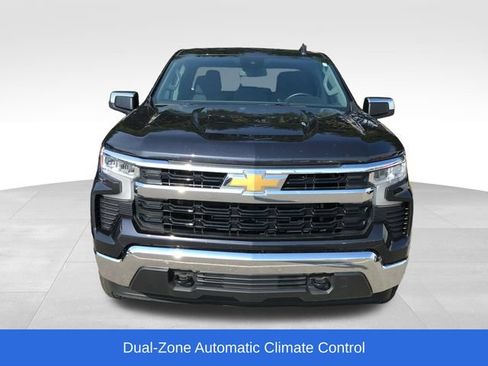 Used 2024 Chevrolet Silverado 1500 LT AWD/4WD image 8