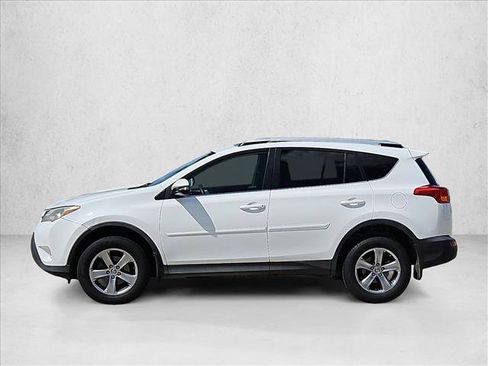 Used 2015 Toyota RAV4 XLE FWD image 6