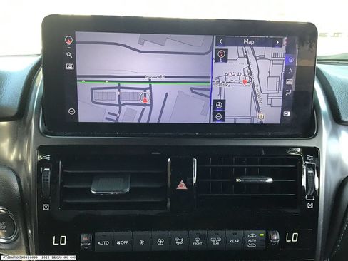 Used 2022 Lexus GX 460 w/ Black Line Special Edition AWD/4WD image 17