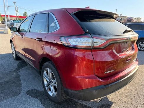 Used 2017 Ford Edge Titanium w/ Technology Package FWD image 8