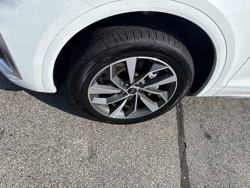 Used 2024 Audi Q5 2.0T Premium Plus image 17