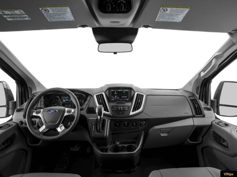 Used 2018 Ford Transit 350 XLT image 3