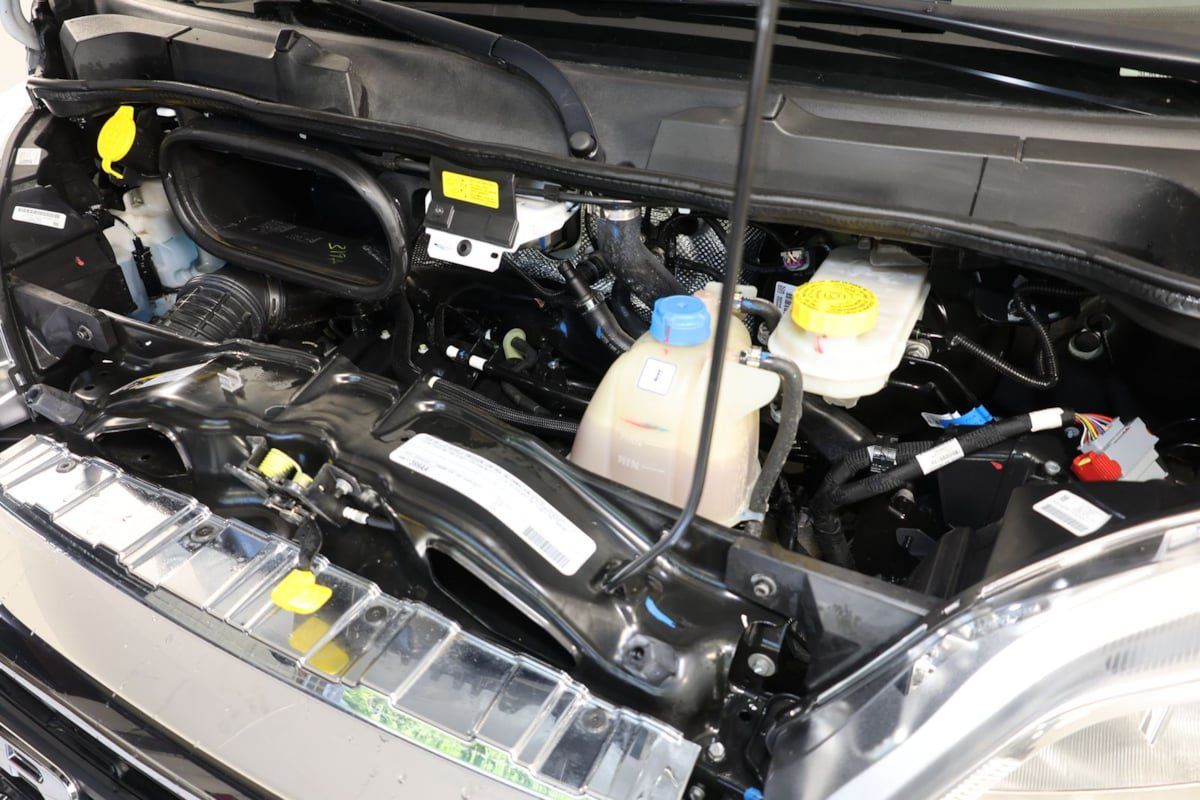 Used 2025 RAM ProMaster 2500 w/ U-Haul Equipment Group FWD image 27