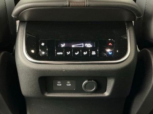 Used 2025 Nissan Armada SL w/ Captain's Chari Seat Package AWD/4WD image 22