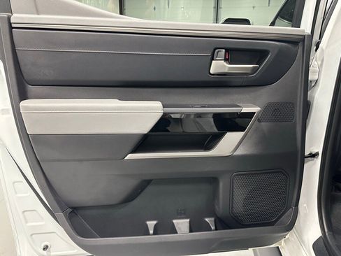 Used 2025 Toyota Tundra Limited image 45