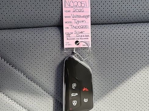 New 2026 Volkswagen Tiguan SE image 24