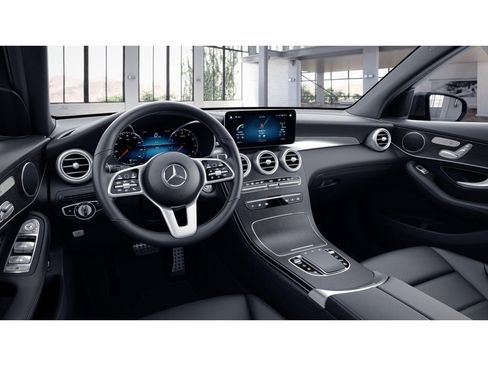 Certified 2022 Mercedes-Benz GLC 300 4MATIC image 3