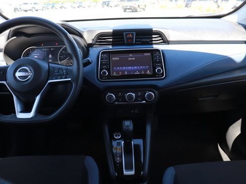 Used 2025 Nissan Versa SV FWD image 13