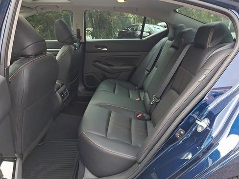 Certified 2024 Nissan Altima 2.0 SR image 10