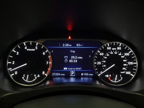 Used 2025 Nissan Altima 2.5 SV FWD image 23