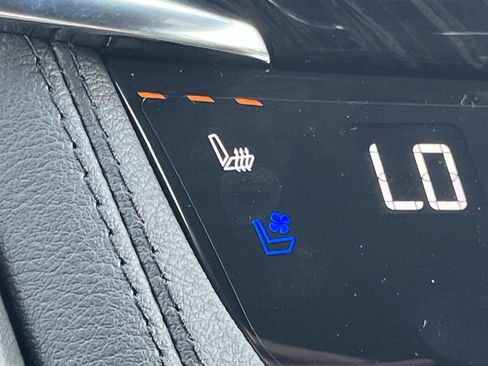 New 2025 Cadillac XT6 Premium Luxury w/ Technology Package image 35