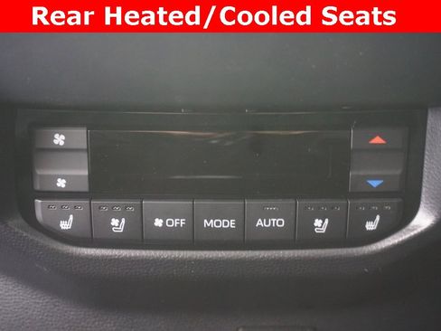 Used 2024 Toyota Sequoia Platinum image 10