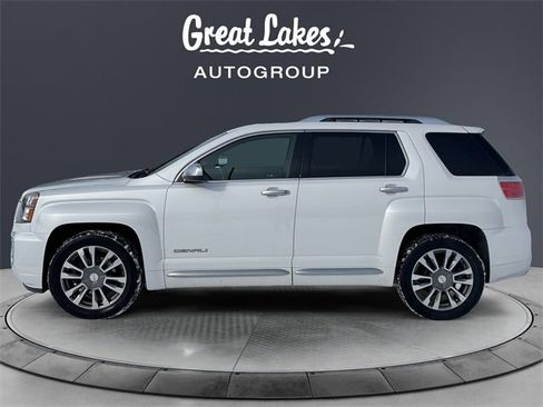 Used 2016 GMC Terrain Denali image 2