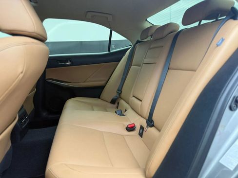 Used 2016 Lexus IS 200t RWD image 34