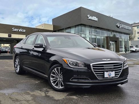 Used 2017 Genesis G80 3.8 image 1